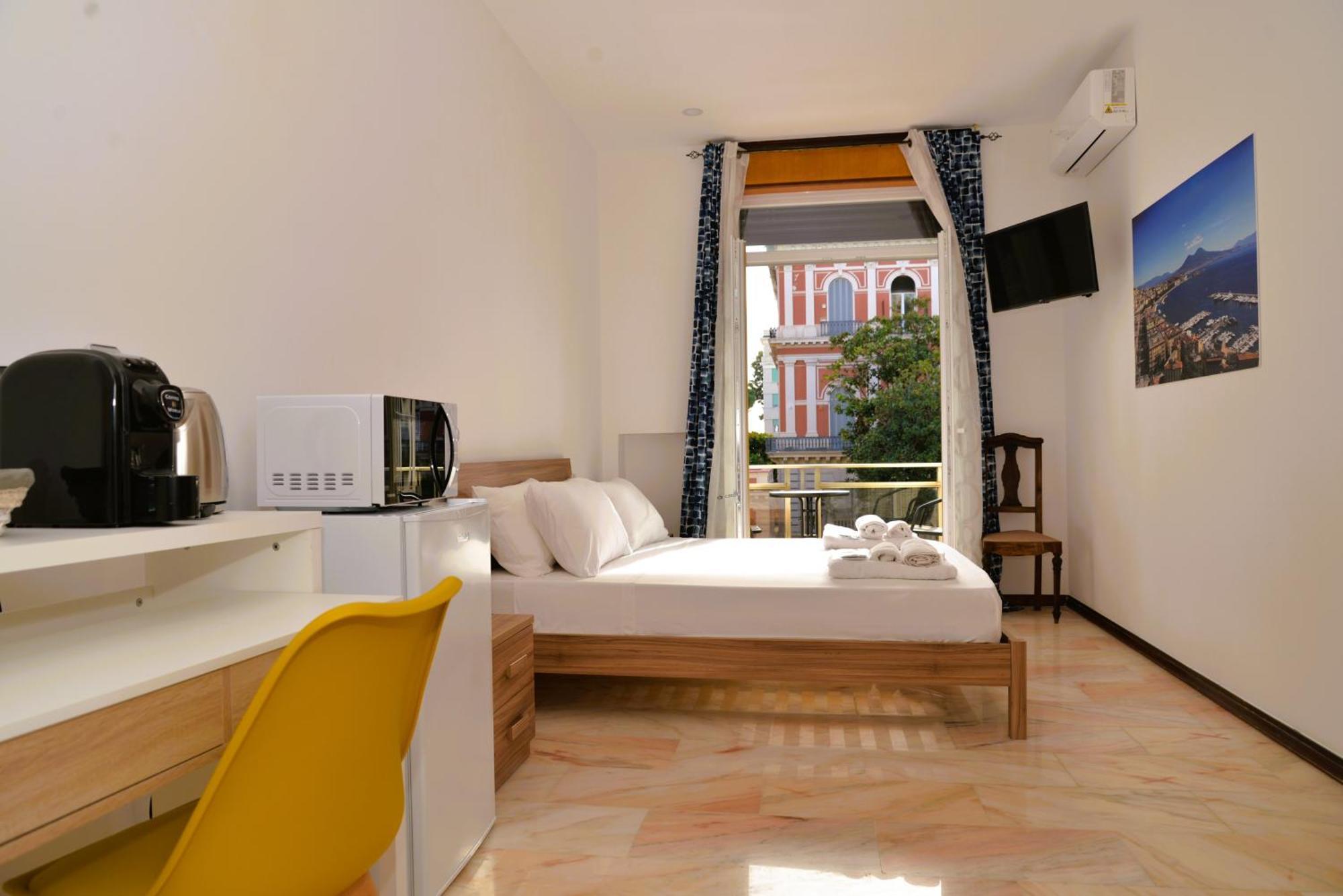 Punto Felice Riviera - Centro Citta Lungomare Caracciolo Hotel Napoli Bagian luar foto